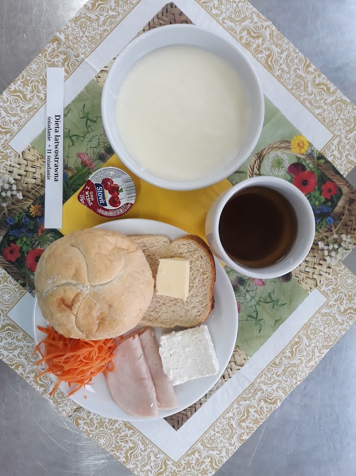 Śniadanie dieta łatwostrawna bogatobiałkowa