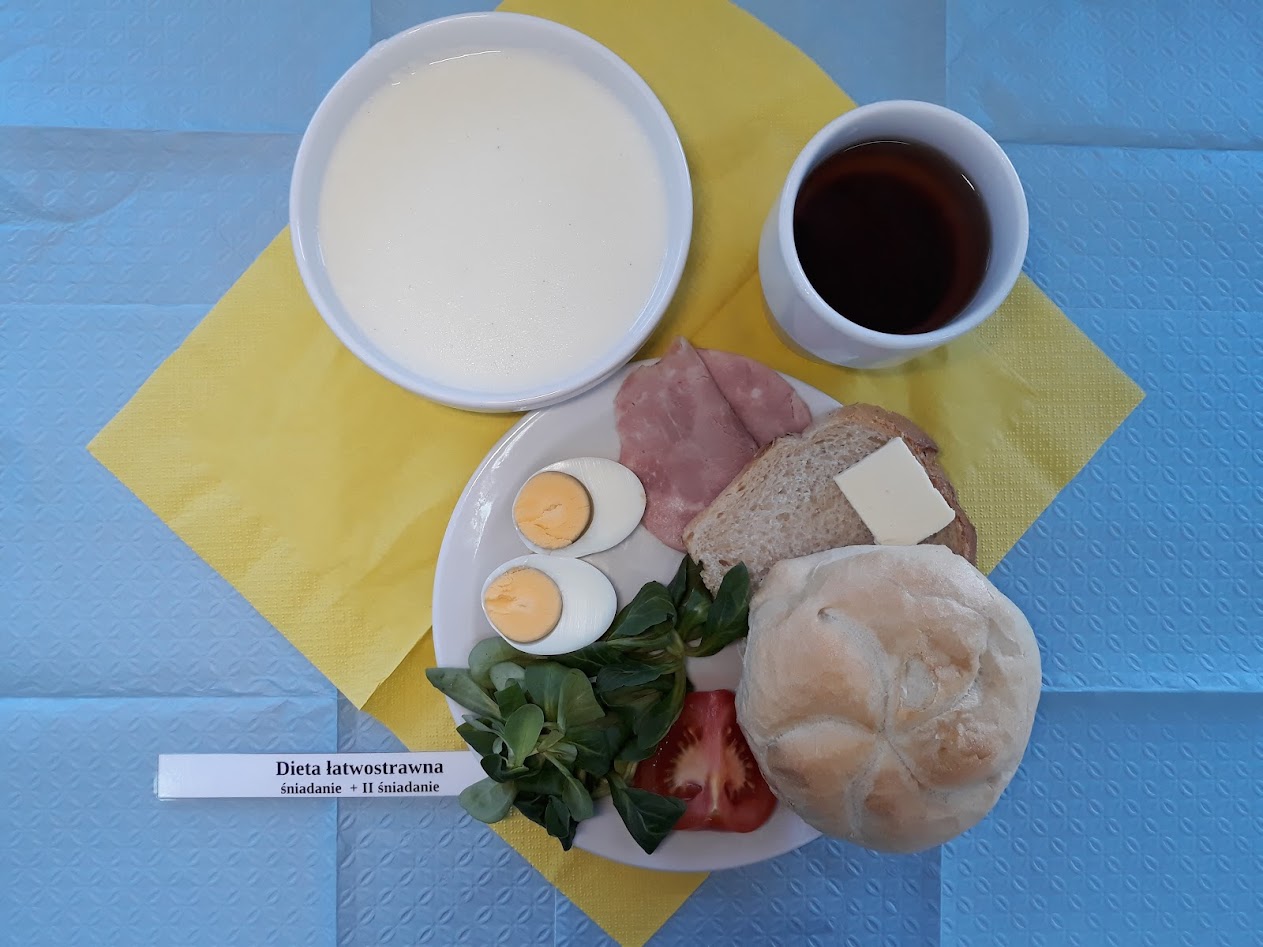 Śniadanie dieta łatwostrawna bogatobiałkowa