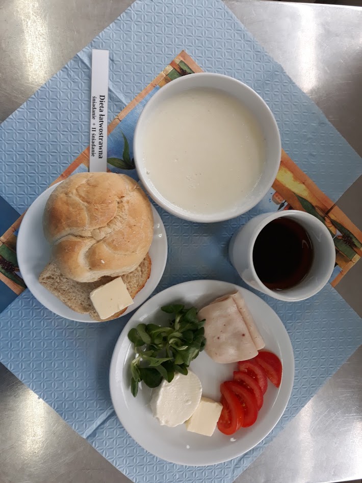 Śniadanie dieta łatwostrawna bogatobiałkowa