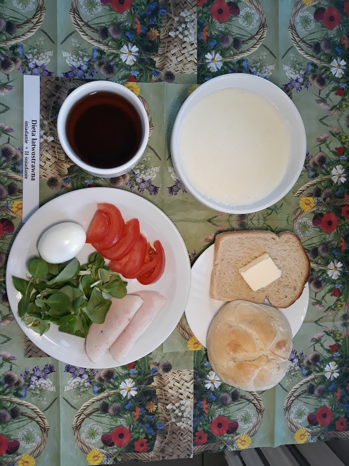 Śniadanie dieta łatwostrawna bogatobiałkowa