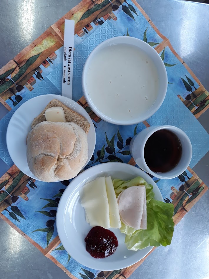 Śniadanie dieta łatwostrawna bogatobiałkowa