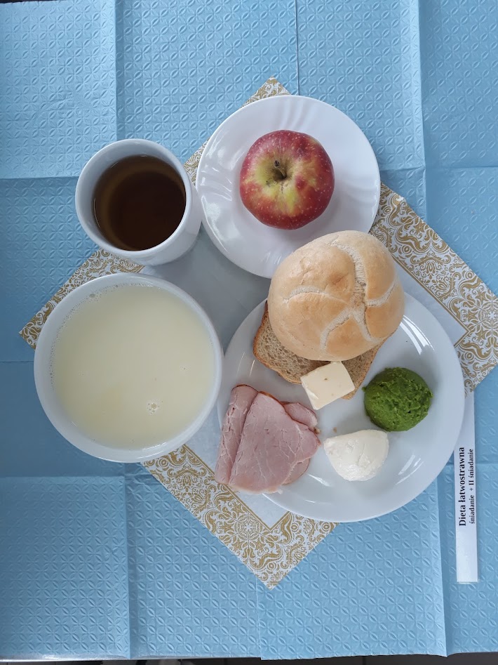 Śniadanie dieta łatwostrawna bogatobiałkowa