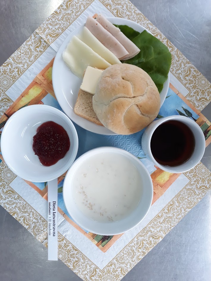 Śniadanie dieta łatwostrawna bogatobiałkowa