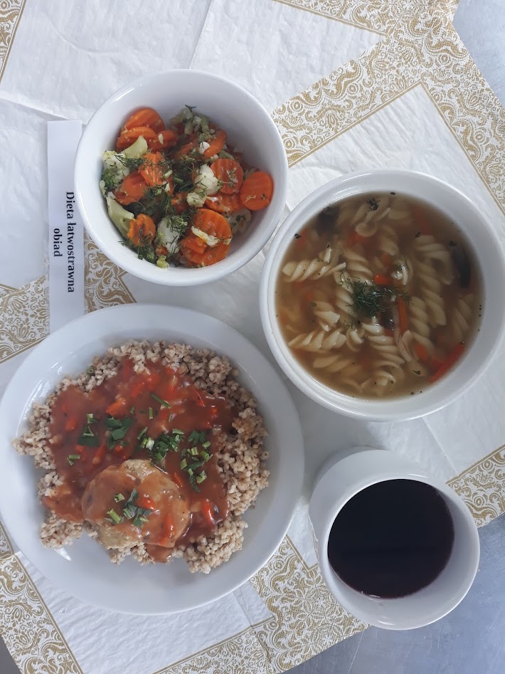 Obiad dieta łatwostrawna bogatobiałkowa