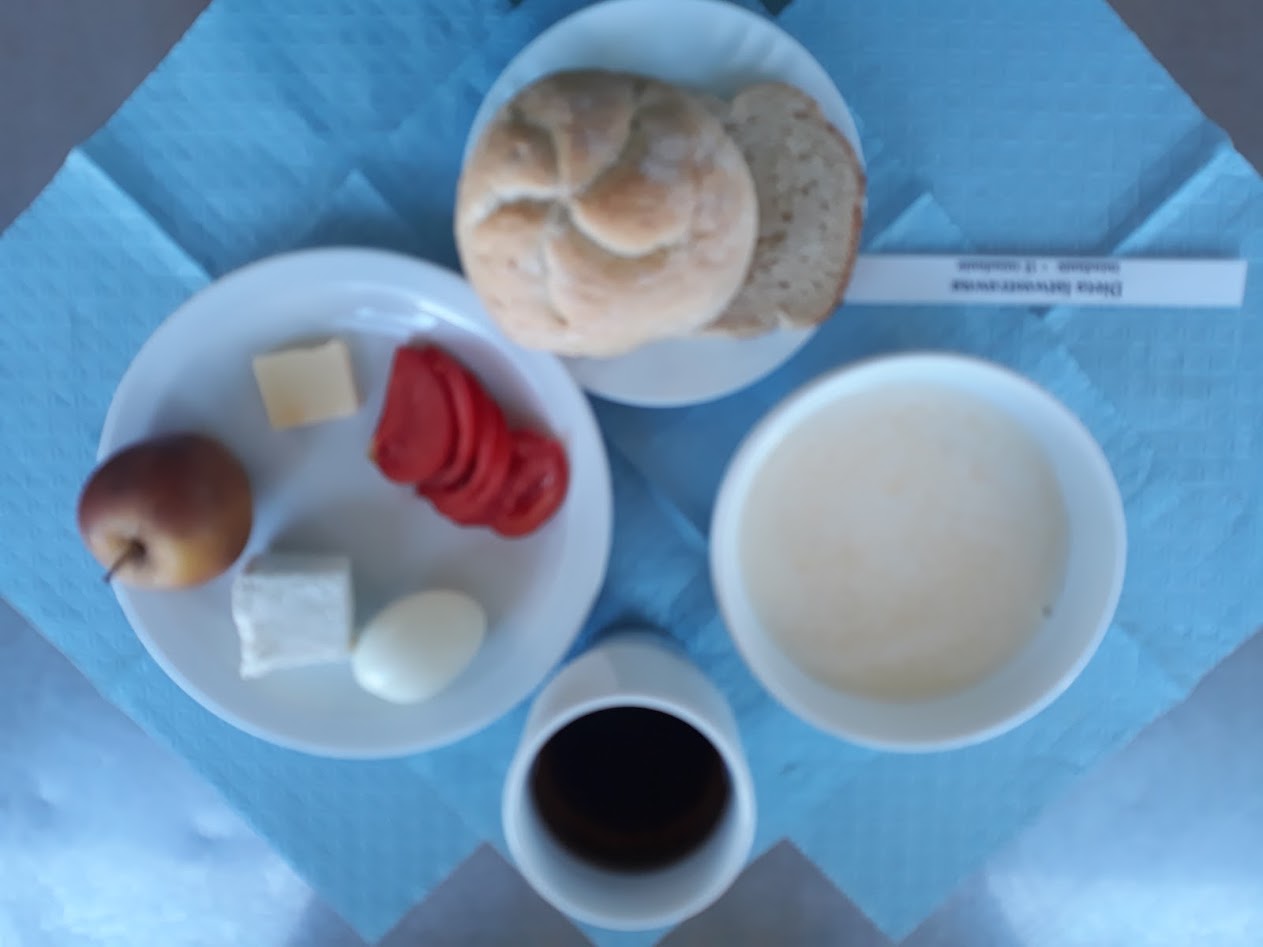 Śniadanie dieta łatwostrawna bogatobiałkowa