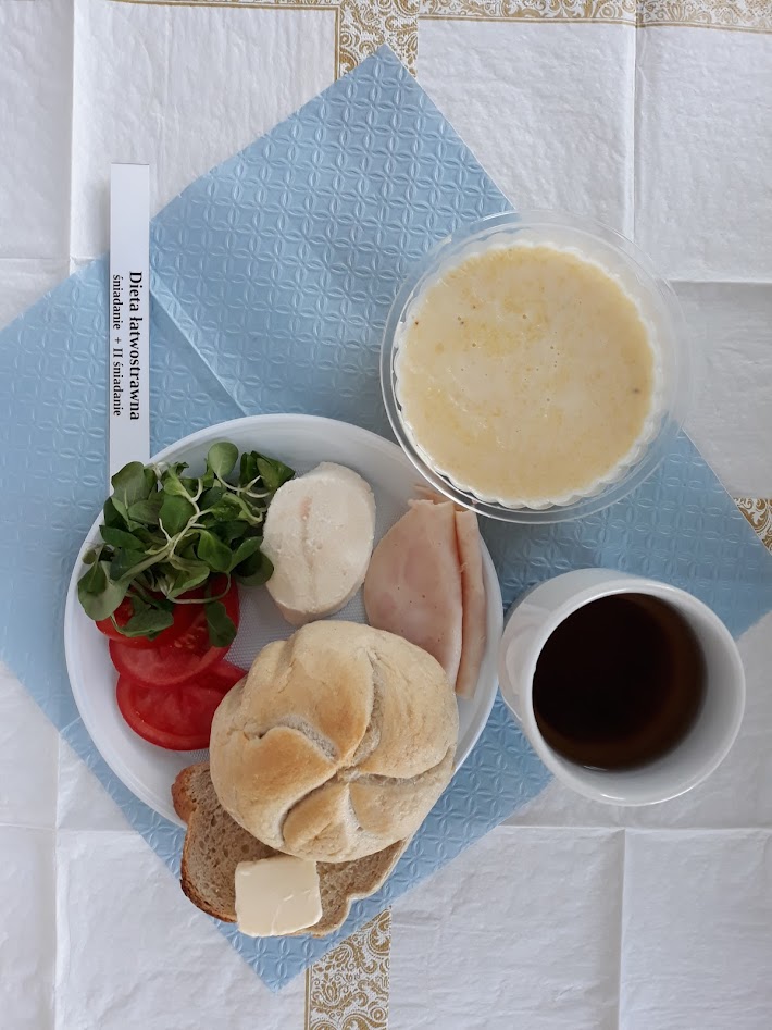 Śniadanie dieta łatwostrawna bogatobiałkowa