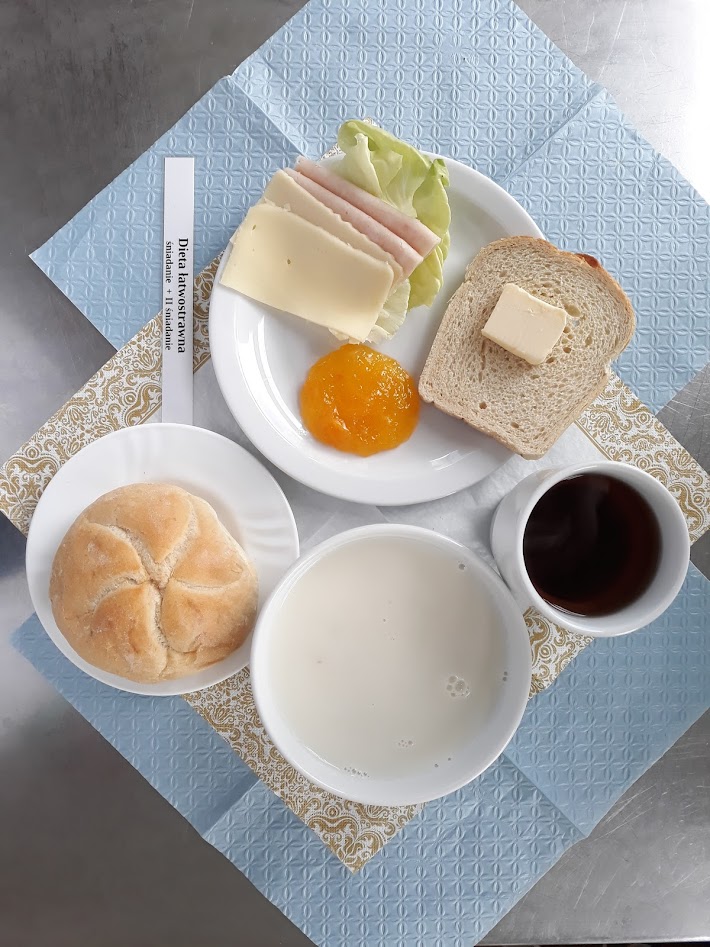 Śniadanie dieta łatwostrawna bogatobiałkowa