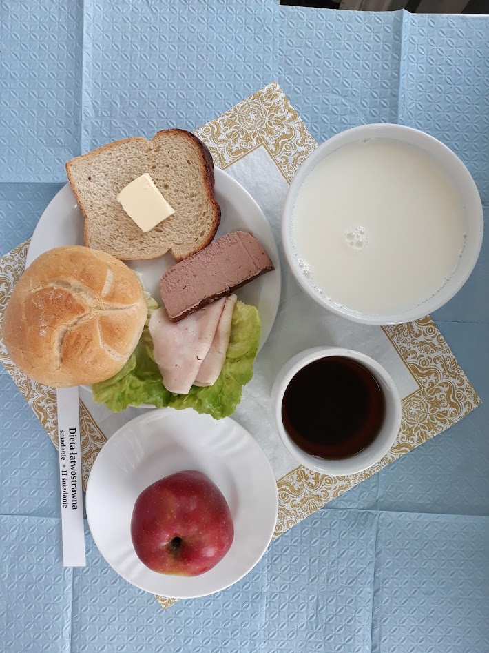 Śniadanie dieta łatwostrawna bogatobiałkowa