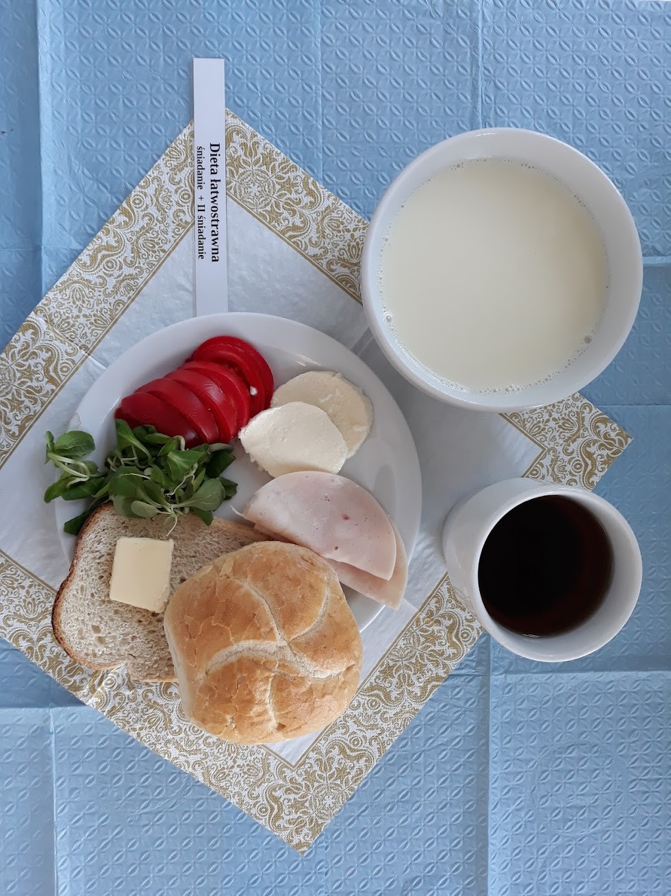 Śniadanie dieta łatwostrawna bogatobiałkowa