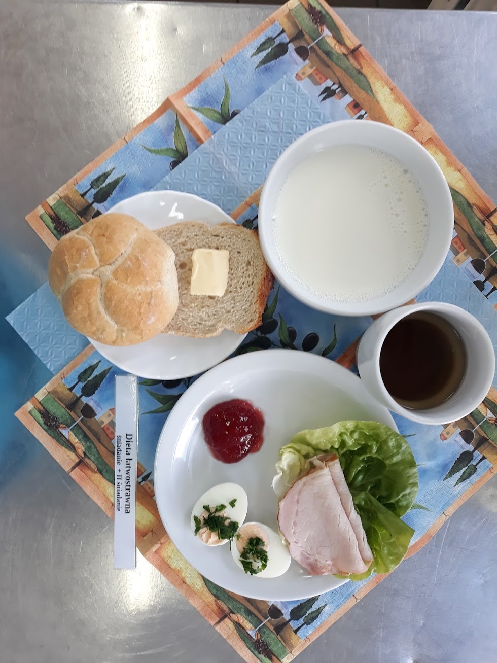 Śniadanie dieta łatwostrawna bogatobiałkowa