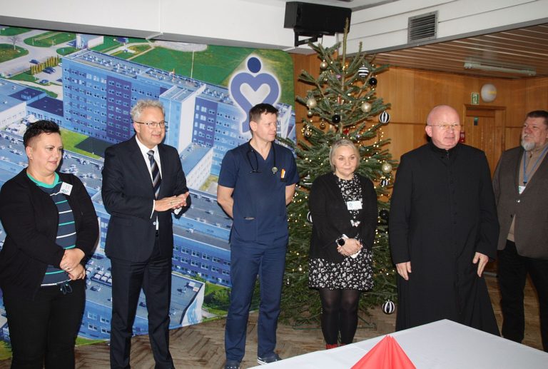 W naszym Szpitalu odbyło się wyjątkowe, pierwsze spotkanie wigilijne dla emerytowanych Pracowników.